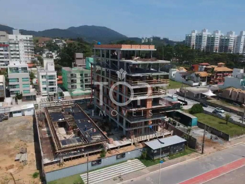 FRENTE MAR DE ALTÍSSIMO PADRÃO NA PRAIA BRAVA: 2ª foto da galeria de imagens do imóvel