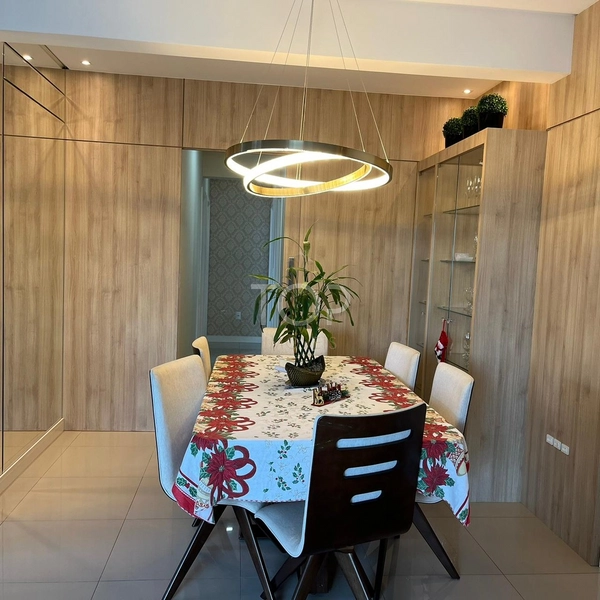 EXCELENTE APARTAMENTO EM MEIA PRAIA/SC: 3ª foto da galeria de imagens do imóvel