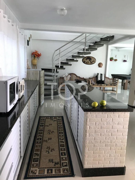 LINDA CASA COM PISCINA NO ESTALEIRO 6 SUITES : 16ª foto da galeria de imagens do imóvel