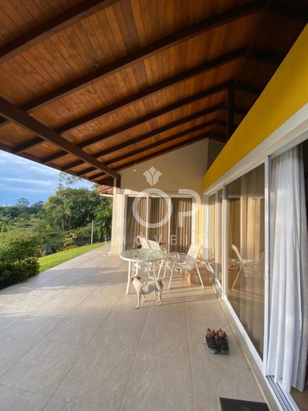 LINDO SITIO EM PORTO BELO 15 MINUTOS DA MEIA PRAIA: 1ª foto da galeria de imagens do imóvel