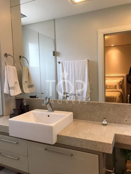 APARTAMENTO MOBILIADO E DECORADO EM BALNEÁRIO : 21ª foto da galeria de imagens do imóvel