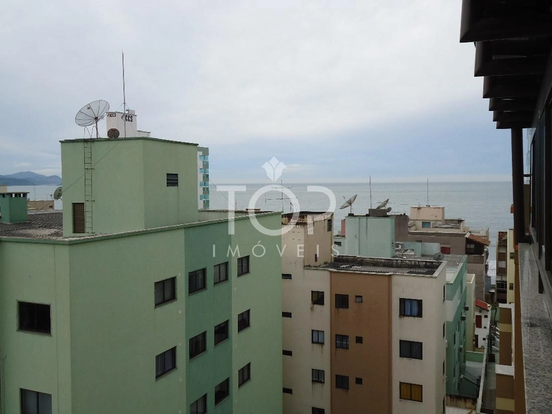 COBERTURA DUPLEX NA QUADRA DO MAR MEIA PRAIA: 13ª foto da galeria de imagens do imóvel