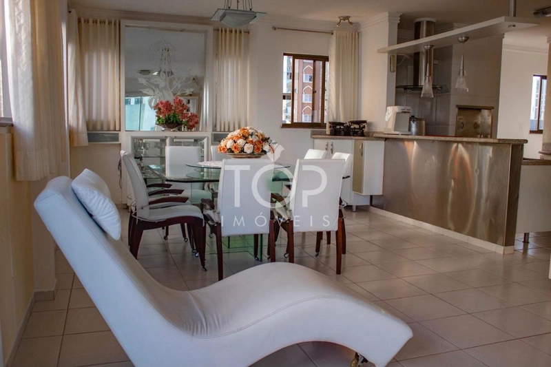 COBERTURA DUPLEX NA QUADRA DO MAR MEIA PRAIA: 36ª foto da galeria de imagens do imóvel