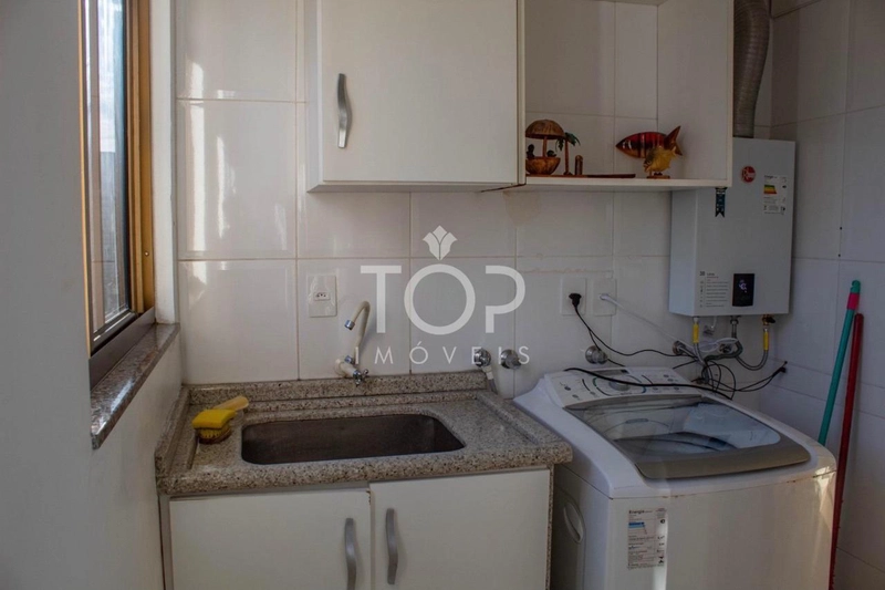 COBERTURA DUPLEX NA QUADRA DO MAR MEIA PRAIA: 39ª foto da galeria de imagens do imóvel