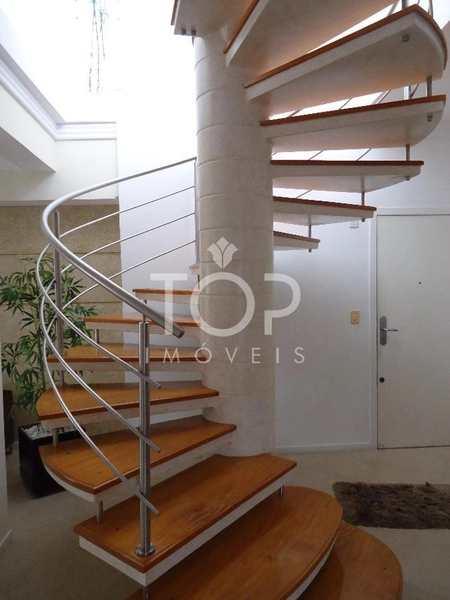 COBERTURA DUPLEX NA QUADRA DO MAR MEIA PRAIA: 12ª foto da galeria de imagens do imóvel