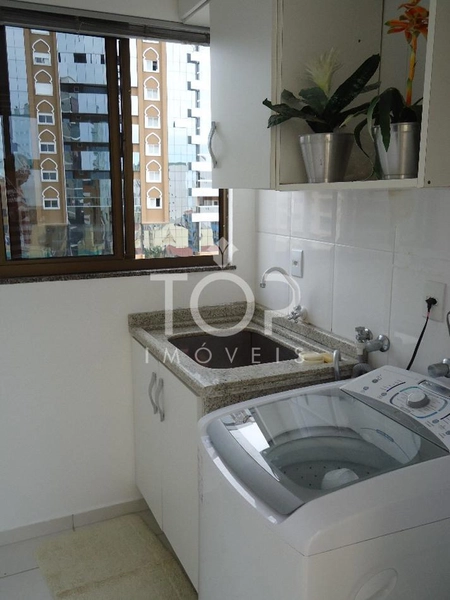 COBERTURA DUPLEX NA QUADRA DO MAR MEIA PRAIA: 14ª foto da galeria de imagens do imóvel