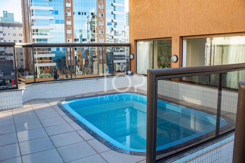 COBERTURA DUPLEX NA QUADRA DO MAR MEIA PRAIA: 35ª foto da galeria de imagens do imóvel
