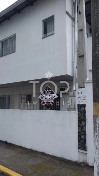 SOBRADO NO CENTRO ITAPEMA SC: 7ª foto da galeria de imagens do imóvel