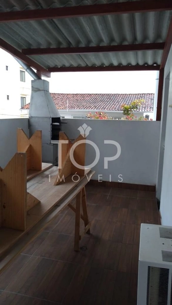 SOBRADO NO CENTRO ITAPEMA SC: 5ª foto da galeria de imagens do imóvel