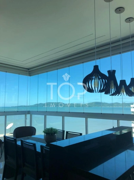 EXCELENTE APTO 4 SUITES MEIA PRAIA VISTA MAR: 2ª foto da galeria de imagens do imóvel