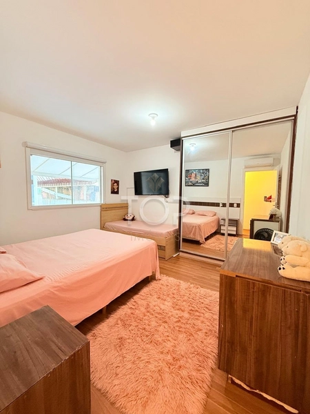 Linda casa mobiliada a 250m do mar em Perequê: 16ª foto da galeria de imagens do imóvel