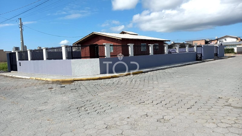 TERRENO ESQUINA MORRETES: 1ª foto da galeria de imagens do imóvel