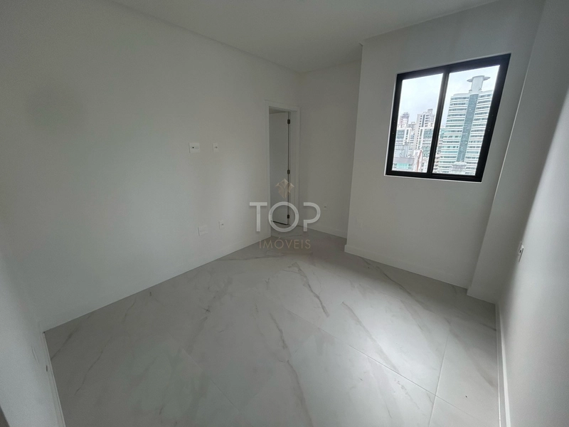 3 SUÍTES EM MEIA PRAIA: 14ª foto da galeria de imagens do imóvel