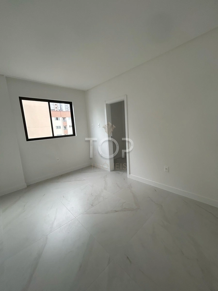 3 SUÍTES EM MEIA PRAIA: 12ª foto da galeria de imagens do imóvel