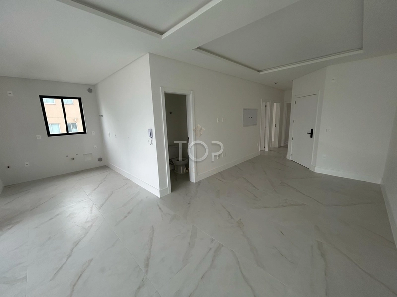 3 SUÍTES EM MEIA PRAIA: 2ª foto da galeria de imagens do imóvel