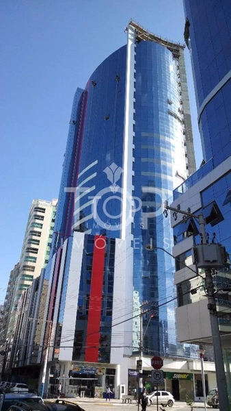 FINAMENTE MOBILIADO 4 SUITES FRENTE AV VISTA MAR: 1ª foto da galeria de imagens do imóvel