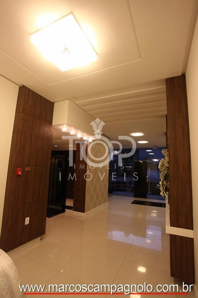 AMPLO APARTAMENTO 5 SUÍTES: 5ª foto da galeria de imagens do imóvel