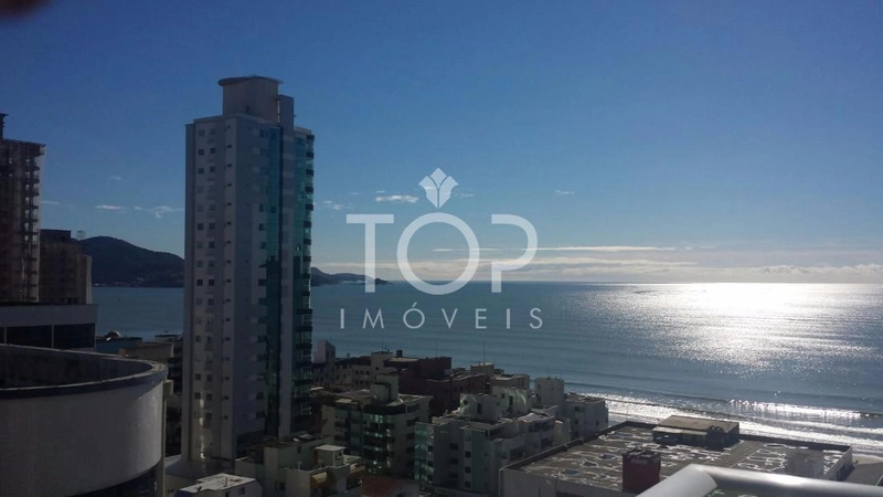 AMPLO APARTAMENTO 5 SUÍTES: 1ª foto da galeria de imagens do imóvel