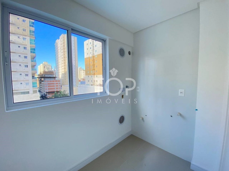 APARTAMENTO COM 4 SUITES C/ 1 MASTER EM MEIA PRAIA: 11ª foto da galeria de imagens do imóvel