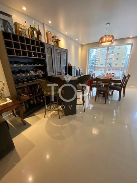 APARTAMENTO MOBILIADO 3 SUÍTES A VENDA MEIA PRAIA : 25ª foto da galeria de imagens do imóvel