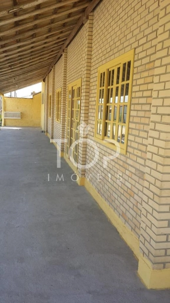 GALPÃO COMERCIAL NO PEREQUE : 1ª foto da galeria de imagens do imóvel