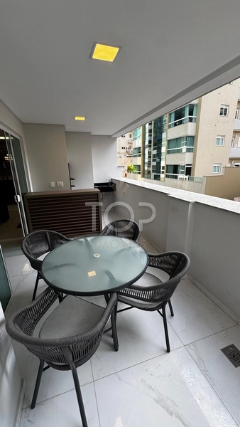 APARTAMENTO MOBILIADO EM MEIA PRAIA: 4ª foto da galeria de imagens do imóvel