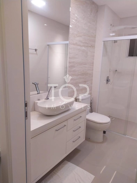 APARTAMENTO FRENTE AV. NEREU RAMOS EM MEIA PRAIA: 28ª foto da galeria de imagens do imóvel