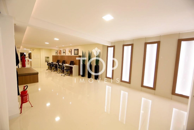 APARTAMENTO FRENTE AV. NEREU RAMOS EM MEIA PRAIA: 17ª foto da galeria de imagens do imóvel