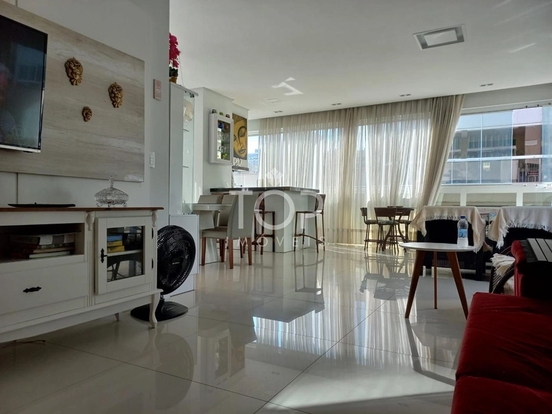 APARTAMENTO DIFERENCIADO E MOBILIADO 4 SUITES: 2ª foto da galeria de imagens do imóvel