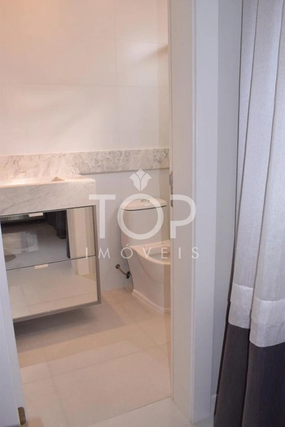 FINAMENTE MOBILIADO. COBERTURA DUPLEX MEIA PRAIA!: 7ª foto da galeria de imagens do imóvel