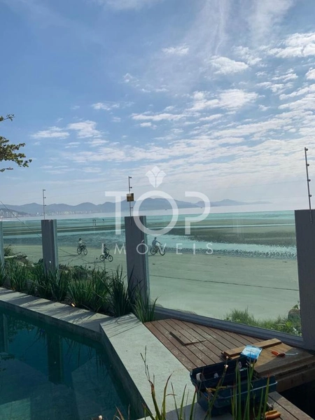 CASA FRENTE MAR EXPETACULAR : 2ª foto da galeria de imagens do imóvel