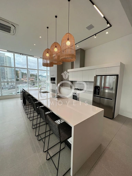 APARTAMENTO 4 SUÍTES FRENTE AVENIDA MEIA PRAIA: 22ª foto da galeria de imagens do imóvel