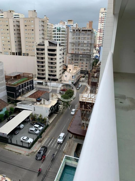 AMPLO APARTAMENTO 3 SUÍTES MEIA PRAIA FRENTE 2A AV: 25ª foto da galeria de imagens do imóvel