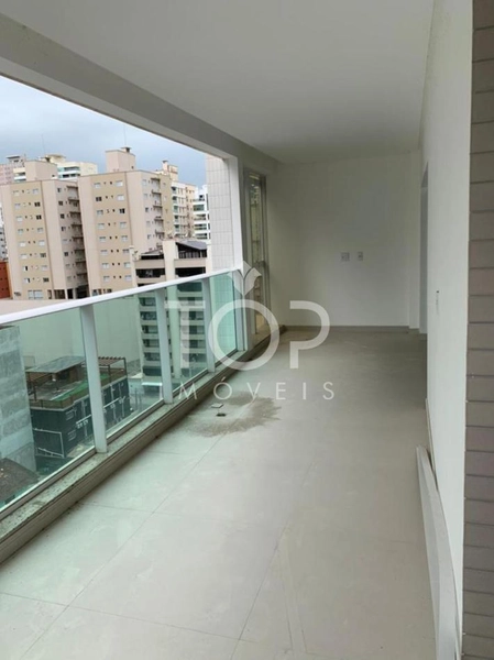 AMPLO APARTAMENTO 3 SUÍTES MEIA PRAIA FRENTE 2A AV: 21ª foto da galeria de imagens do imóvel
