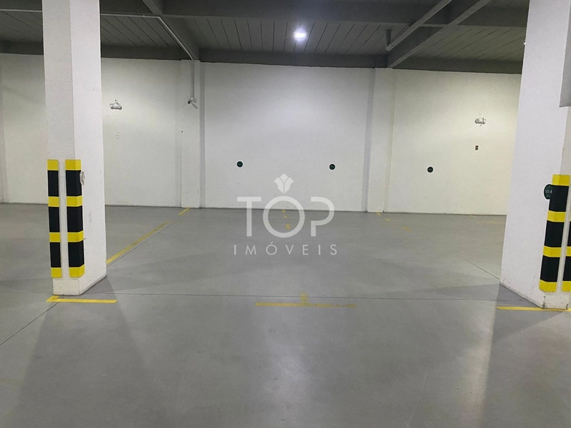 APARTAMENTO FINAMENTE MOBILIADO EM MEIA PRAIA.: 20ª foto da galeria de imagens do imóvel