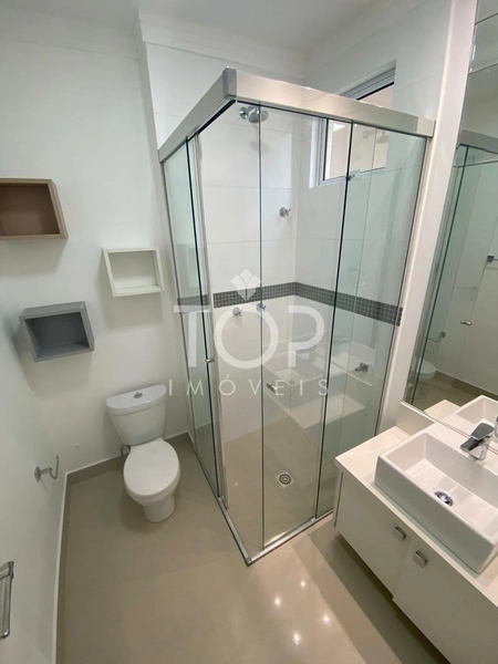 APARTAMENTO FINAMENTE MOBILIADO EM MEIA PRAIA.: 18ª foto da galeria de imagens do imóvel