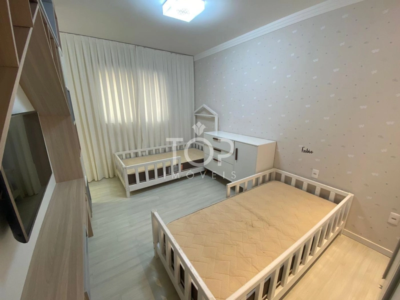 APARTAMENTO FINAMENTE MOBILIADO EM MEIA PRAIA.: 15ª foto da galeria de imagens do imóvel