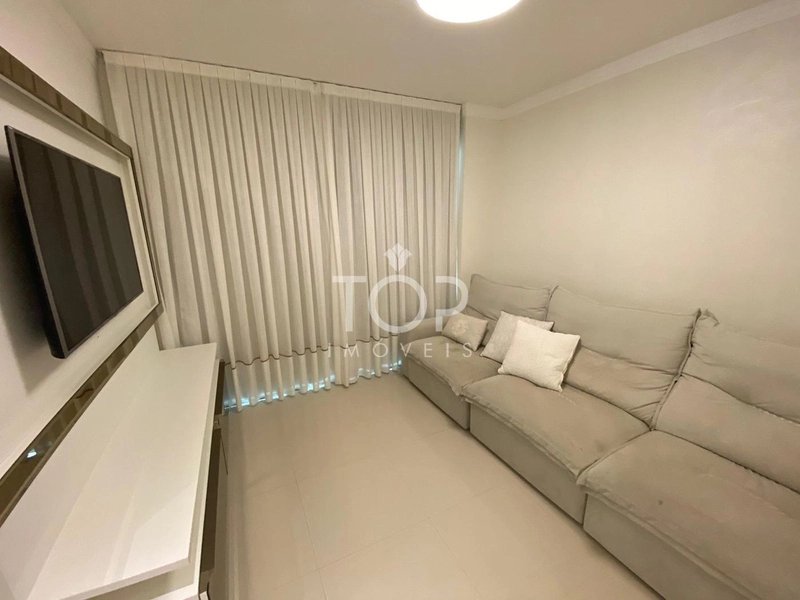 APARTAMENTO FINAMENTE MOBILIADO EM MEIA PRAIA.: 13ª foto da galeria de imagens do imóvel