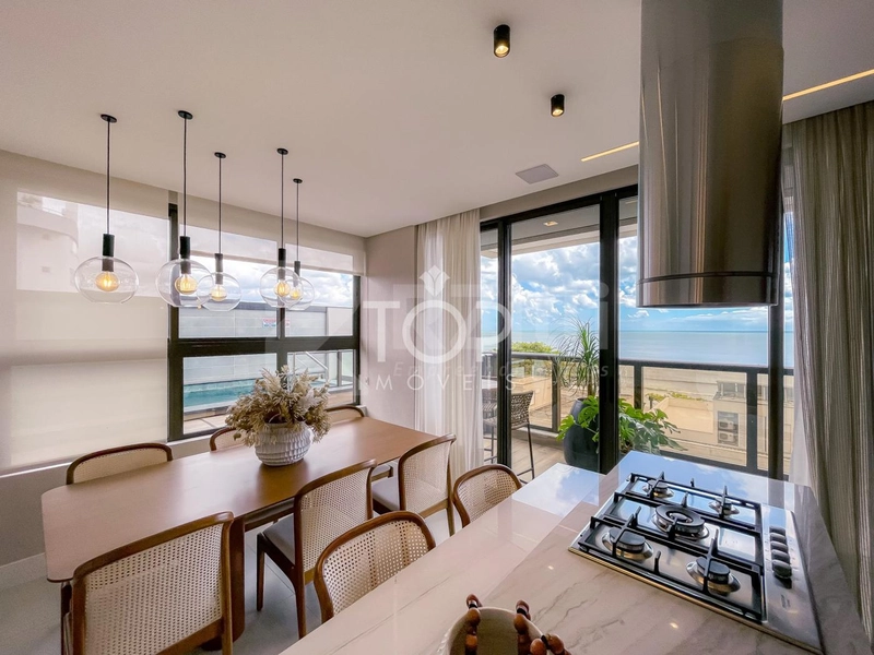 LINDO APTO FRENTE MAR COM 3 SUITES EM BAL. PEREQUE: 10ª foto da galeria de imagens do imóvel