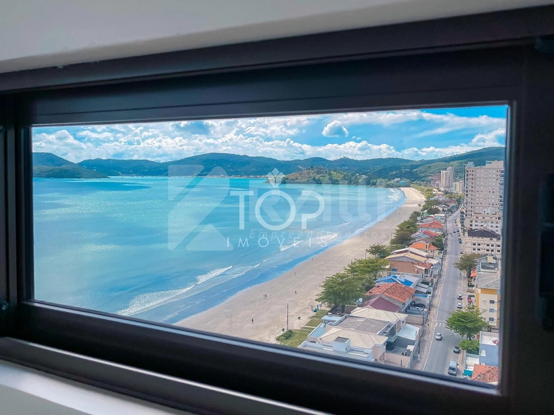 LINDO APTO FRENTE MAR COM 3 SUITES EM BAL. PEREQUE: 23ª foto da galeria de imagens do imóvel