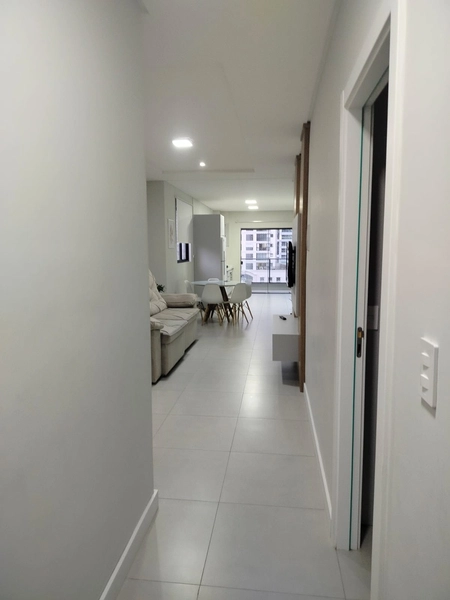 APENAS UM POR ANDAR 3 DORMITÓRIOS NA MEIA PRAIA: 2ª foto da galeria de imagens do imóvel