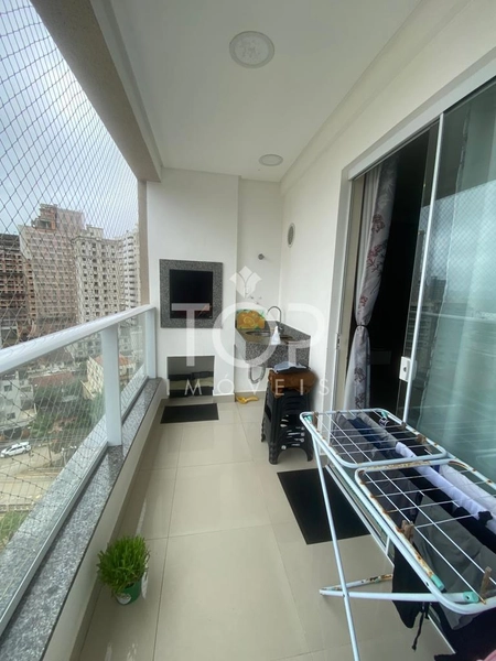 LINDO APARTAMENTO MOBILIADO COM VISTA PARA O MAR: 1ª foto da galeria de imagens do imóvel