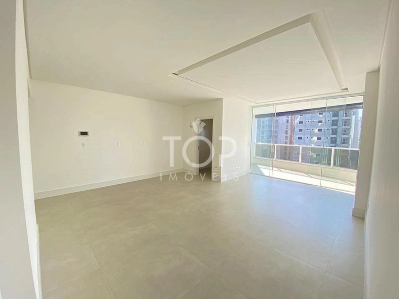 APARTAMENTO PRONTO COM 3 SUITES EM MEIA PRAIA: 24ª foto da galeria de imagens do imóvel