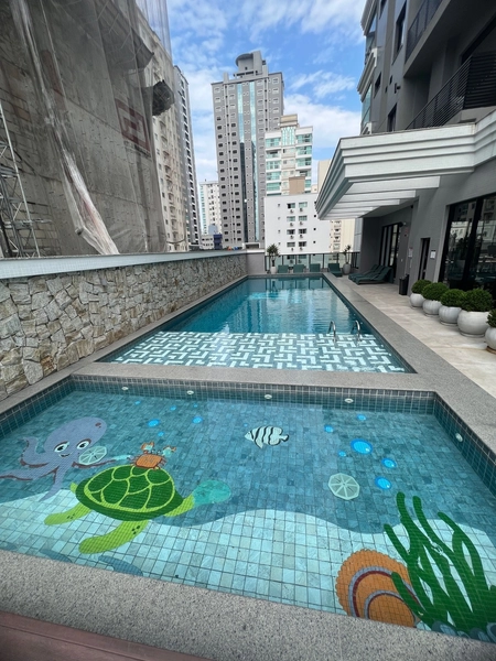 4 SUITES BEM LOCALIZADO MEIA PRAIA: 42ª foto da galeria de imagens do imóvel