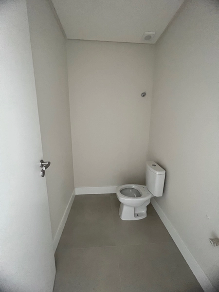 4 SUITES BEM LOCALIZADO MEIA PRAIA: 25ª foto da galeria de imagens do imóvel