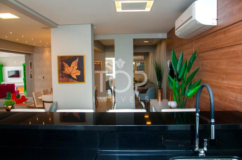 LINDO APARTAMENTO MOBILIA NOVA 3 SUITES MEIA PRAIA: 12ª foto da galeria de imagens do imóvel