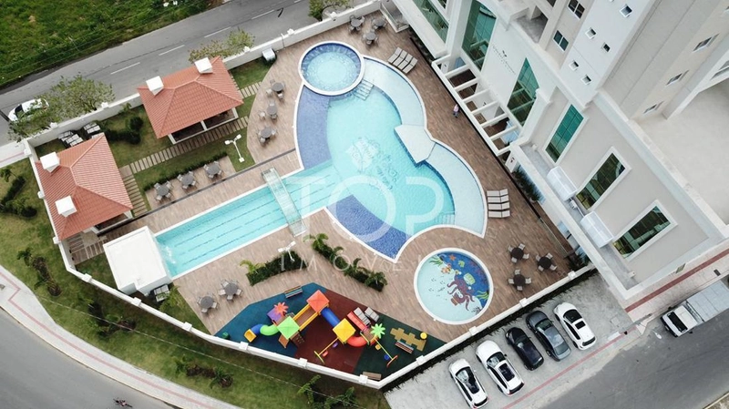 LINDO APARTAMENTO MOBILIADO EM MEIA PRAIA : 20ª foto da galeria de imagens do imóvel
