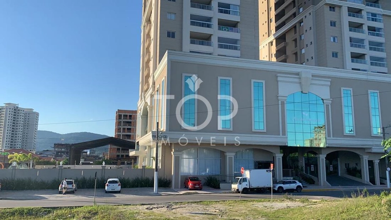 LINDO APARTAMENTO MOBILIADO EM MEIA PRAIA : 45ª foto da galeria de imagens do imóvel