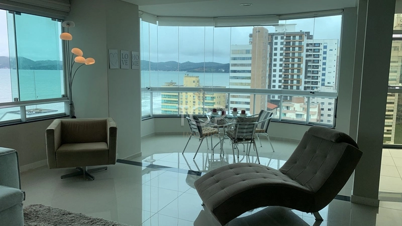 LINDO VISTA MAR DUPLEX MOBILIADO NA QUADRA MAR !: 1ª foto da galeria de imagens do imóvel