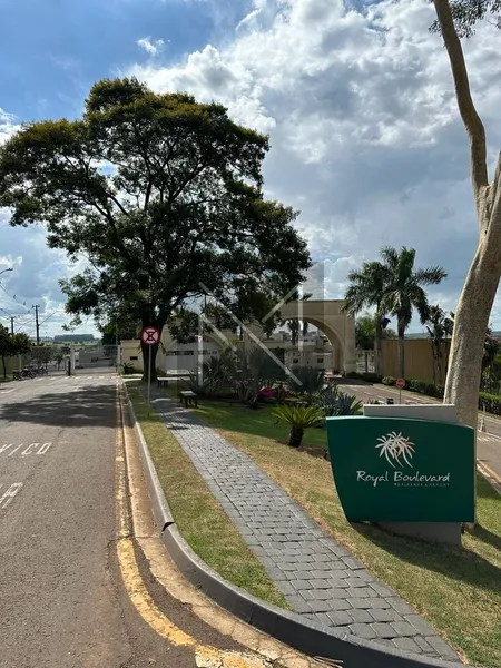 Oportunidade Terreno: 2ª foto da galeria de imagens do imóvel